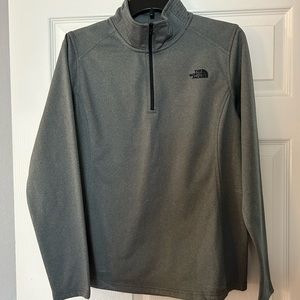 The North Face 1/4 zip